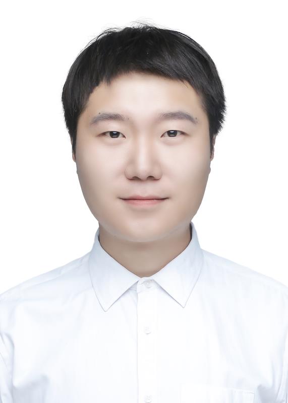 马晓明照片.jpg
