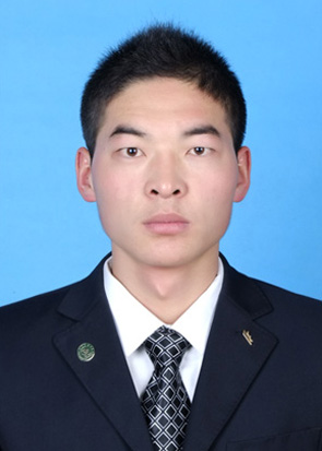 翟斌涛照片.jpg